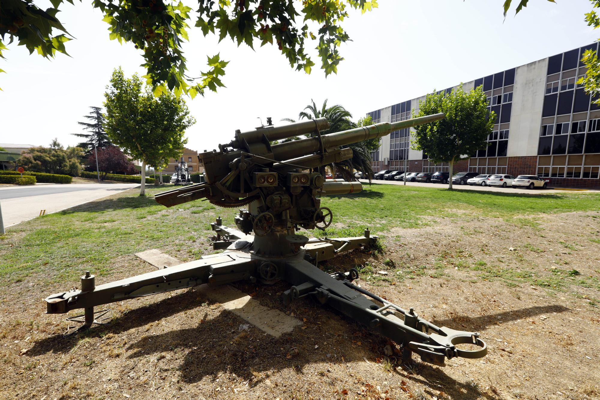 Así es la Academia General Militar de Zaragoza