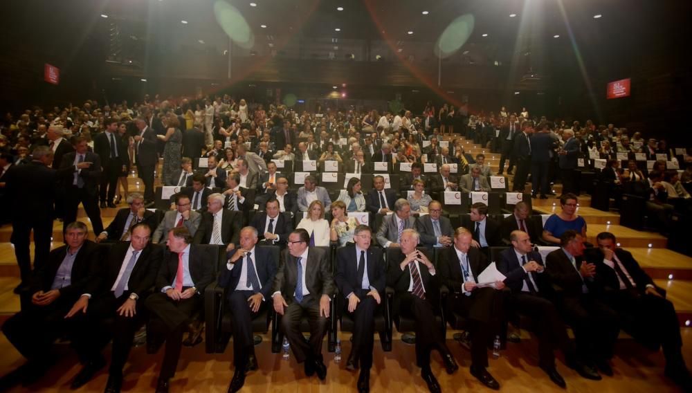 El Salón Europa de la Oficina Europea de la Propiedad Intelectual fue el escenario escogido para la celebración del evento, que congregó a los principales representantes del mundo empresarial y político de la provincia y la Comunidad.