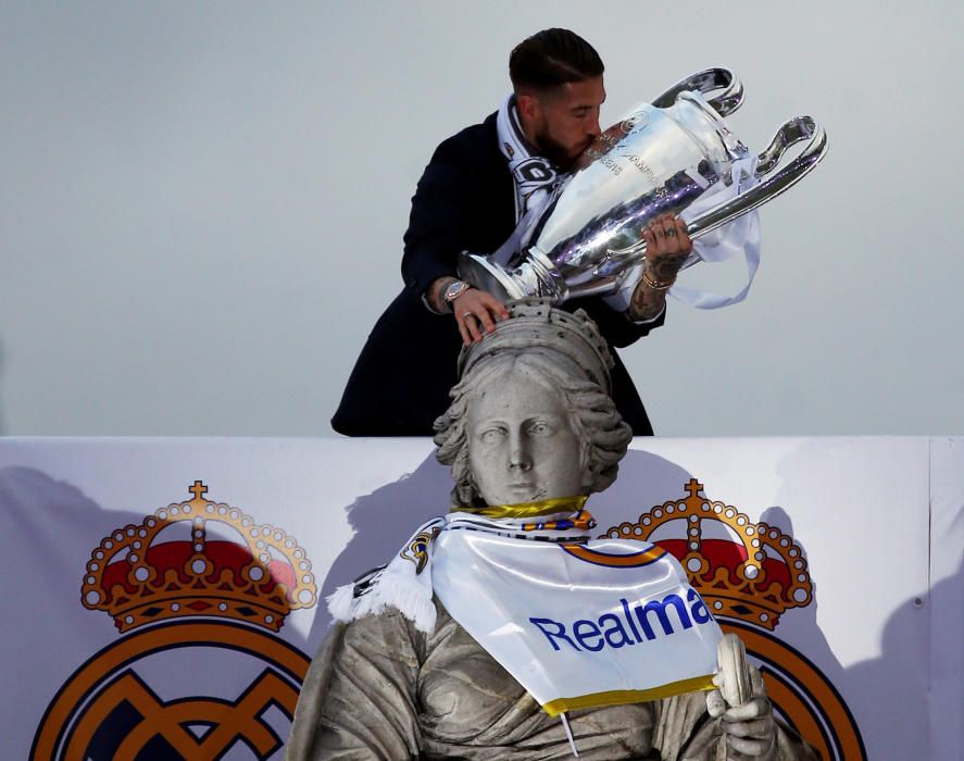 Soccer Football - Atletico Madrid v Real Madrid ...