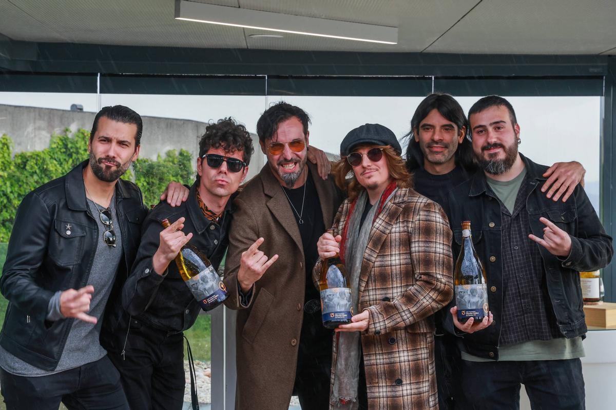Asistentes a la Fiesta de Finalistas.