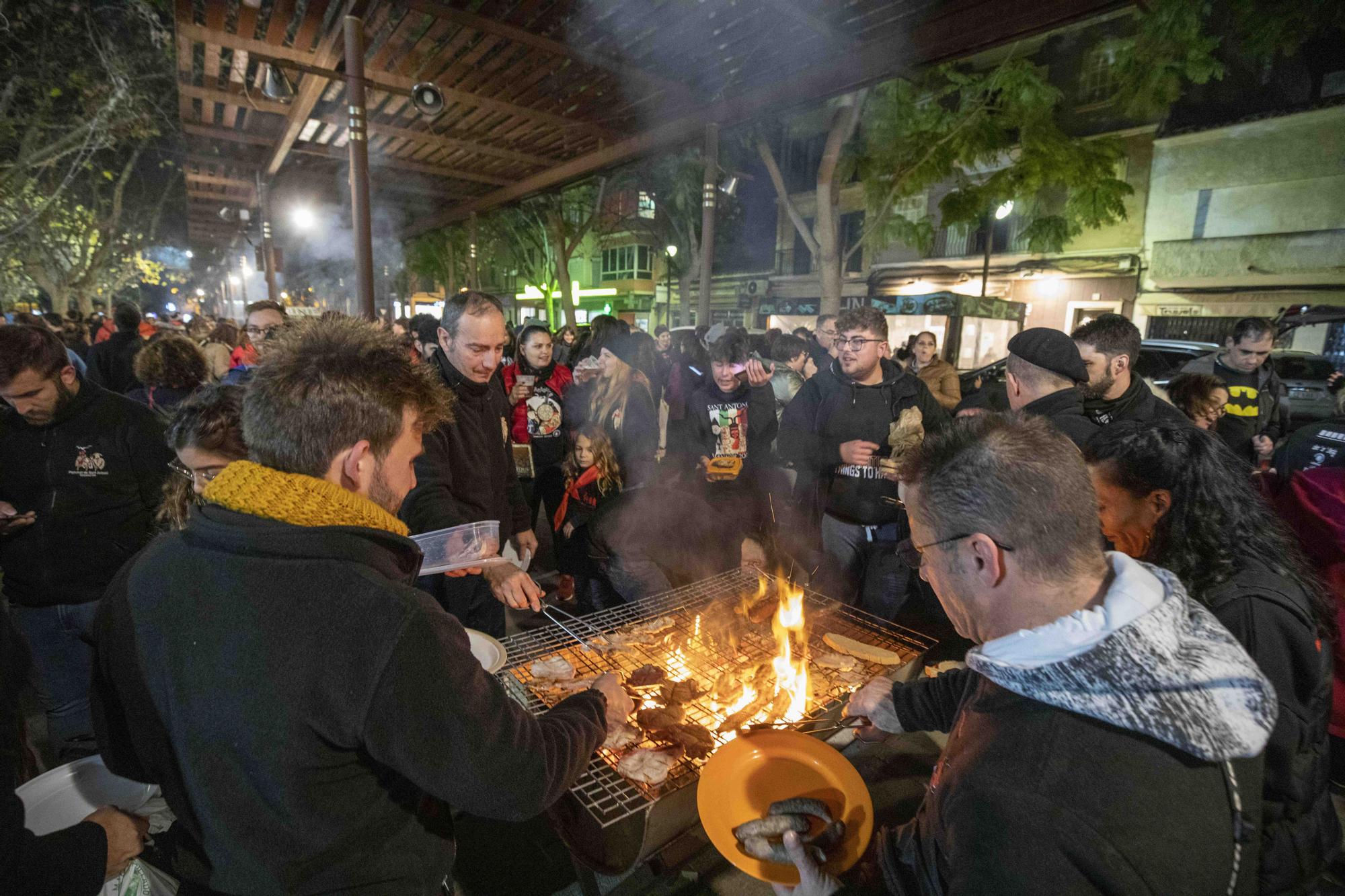 Sant Antoni 2023: Un ‘primer ball de dimonis' para la igualdad en Manacor