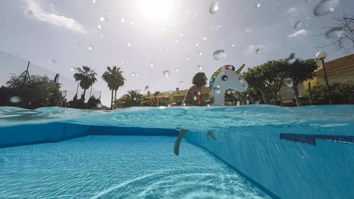 Piscines, brou de cultiu de malalties: quines infeccions pots agafar i com prevenir-les