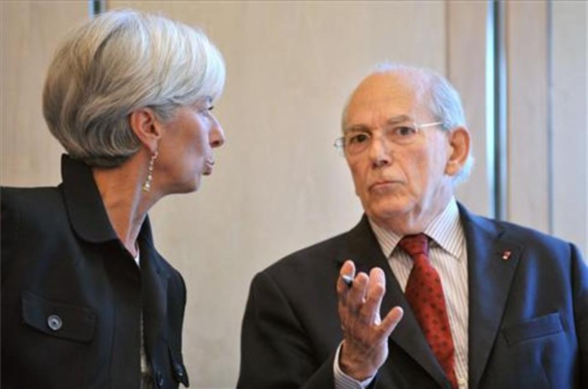 Christine Lagarde, actual directora general de l’FMI, amb Michel Camdessus, el setembre del 2009, a París.