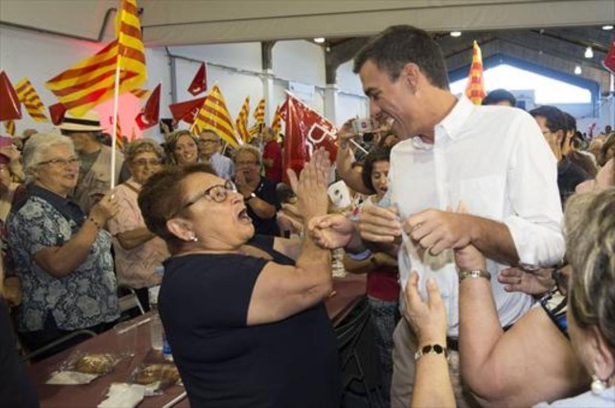 Pedro Sánchez, a l’arribar a la Festa de la Gent Gran que el PSC va organitzar ahir a Tarragona.