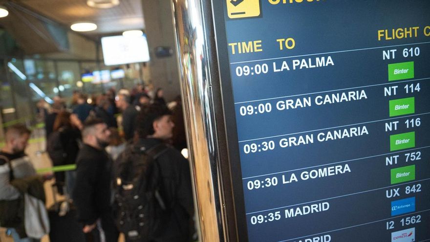 CC exige al Estado abordar la cogestión de los puertos y aeropuertos de Canarias