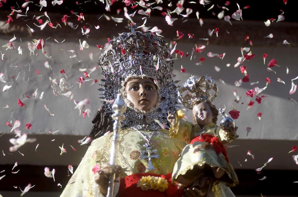 Así ha sido el regreso de la Virgen de la Fuensanta a su monasterio en Algezares