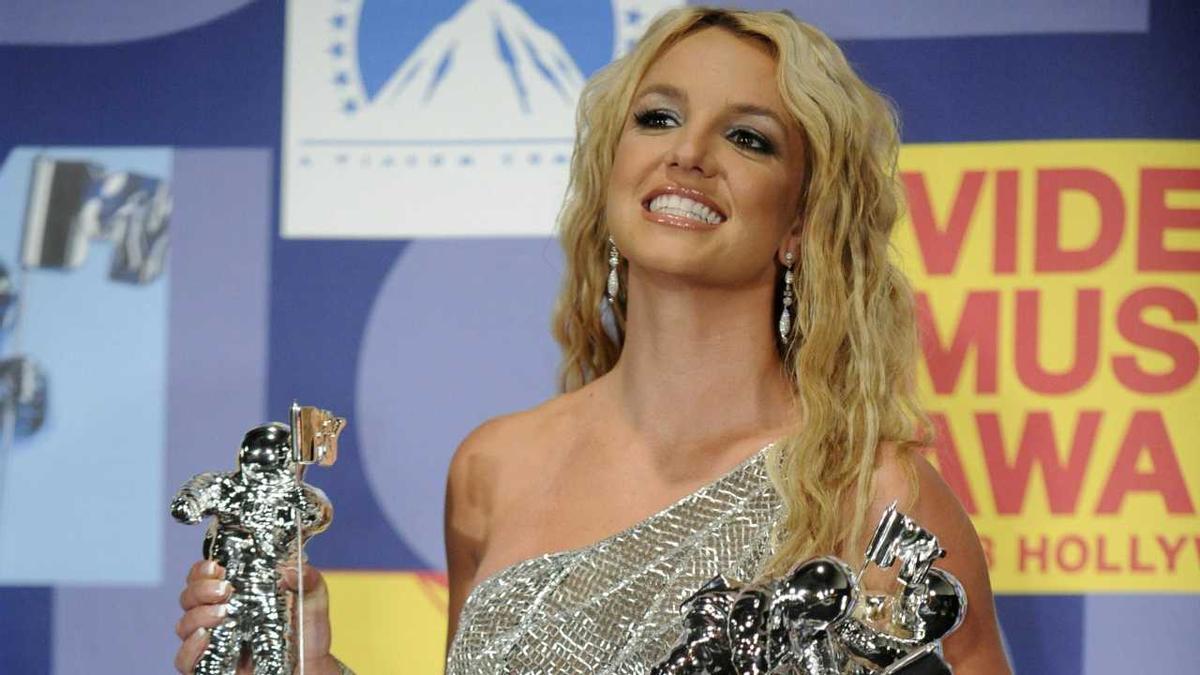 Britney Spears rebent un premi MTV el 2008.