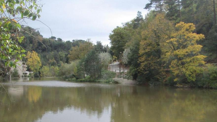 Tram del riu Tenes al seu pas per Sant Quirze Safaja