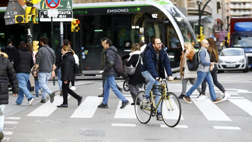 El PP accede a la demanda de Vox de no incluir referencias a la Agenda 2030 en la ordenanza de Movilidad de Zaragoza