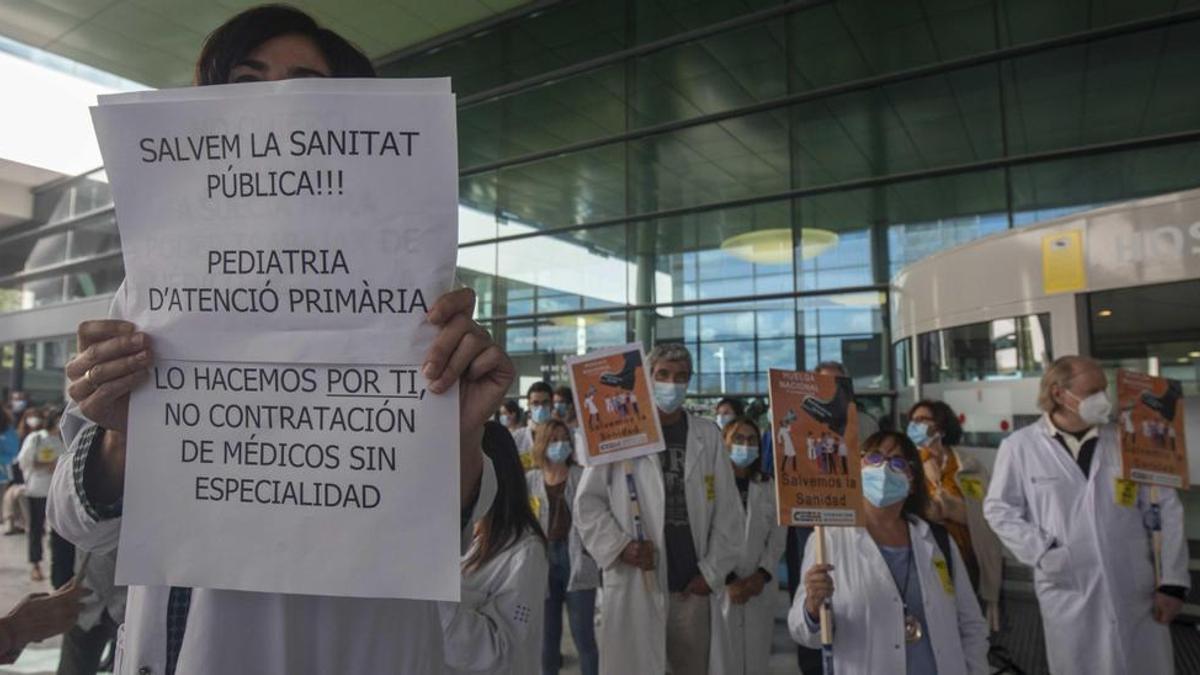 Una protesta en el Hospital Son Espases.