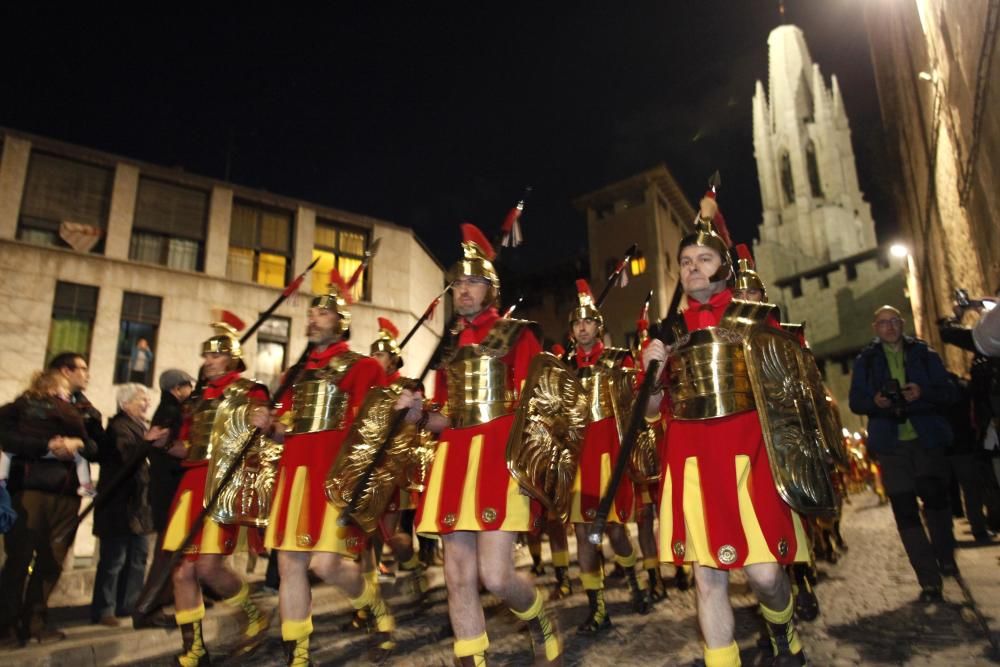 Els Manaies lliuren el penó a Benet Rovira