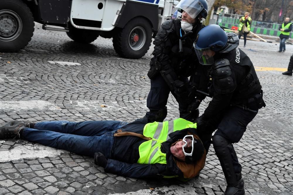 Protesta en París de los ''chalecos amarillos''