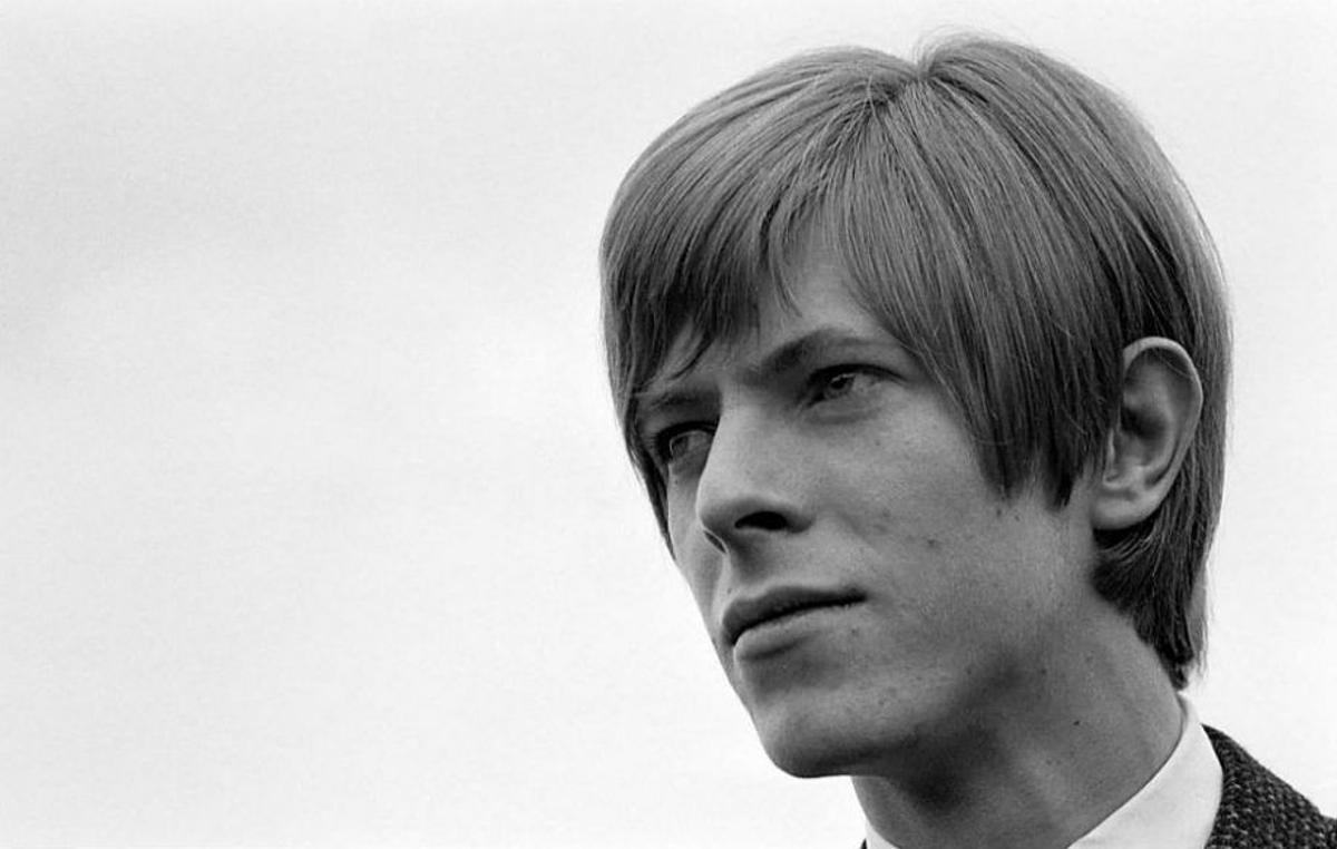 El Bowie un tanto 'mod' de finales de los 60.