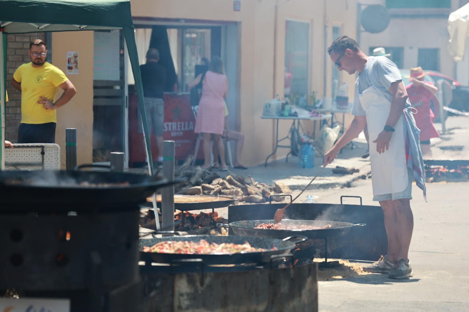 Concurso de paellas en el Grau por Sant Pere
