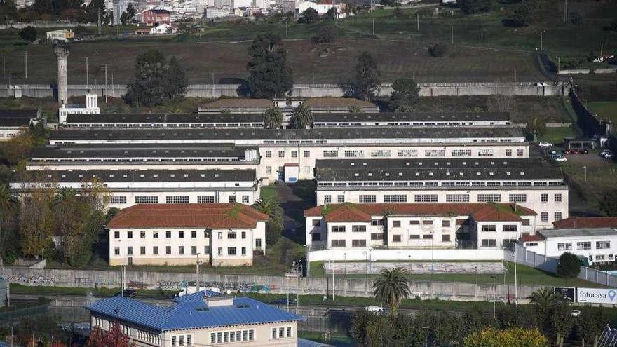 Vista general de las instalaciones de la fábrica de armas en Pedralonga. carlos pardellas