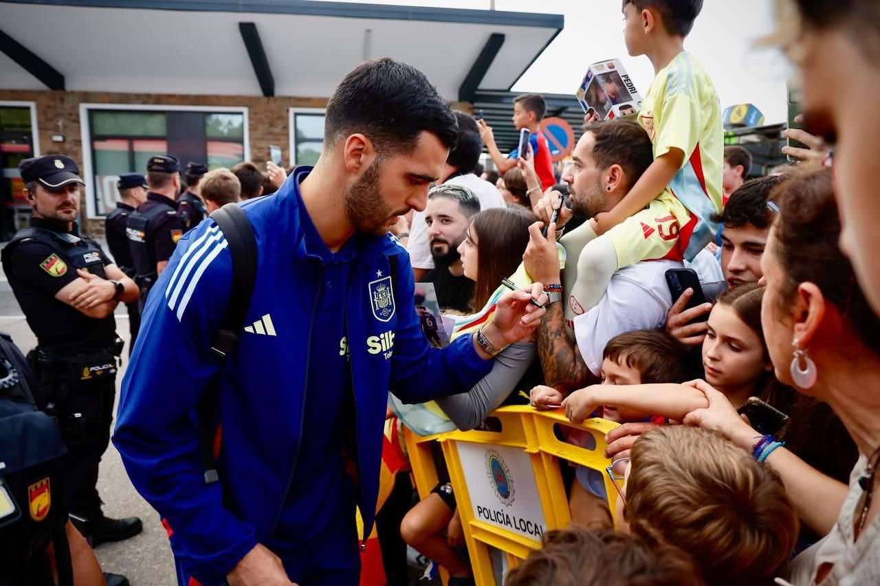 La selección española en Córdoba: la afición se vuelca con los jugadores