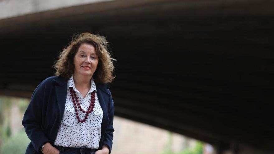 Carmen Peset, la nieta del rector de Valencia al ver la foto de su verdugo y exalcalde de Cangas: "El daño ya está hecho"
