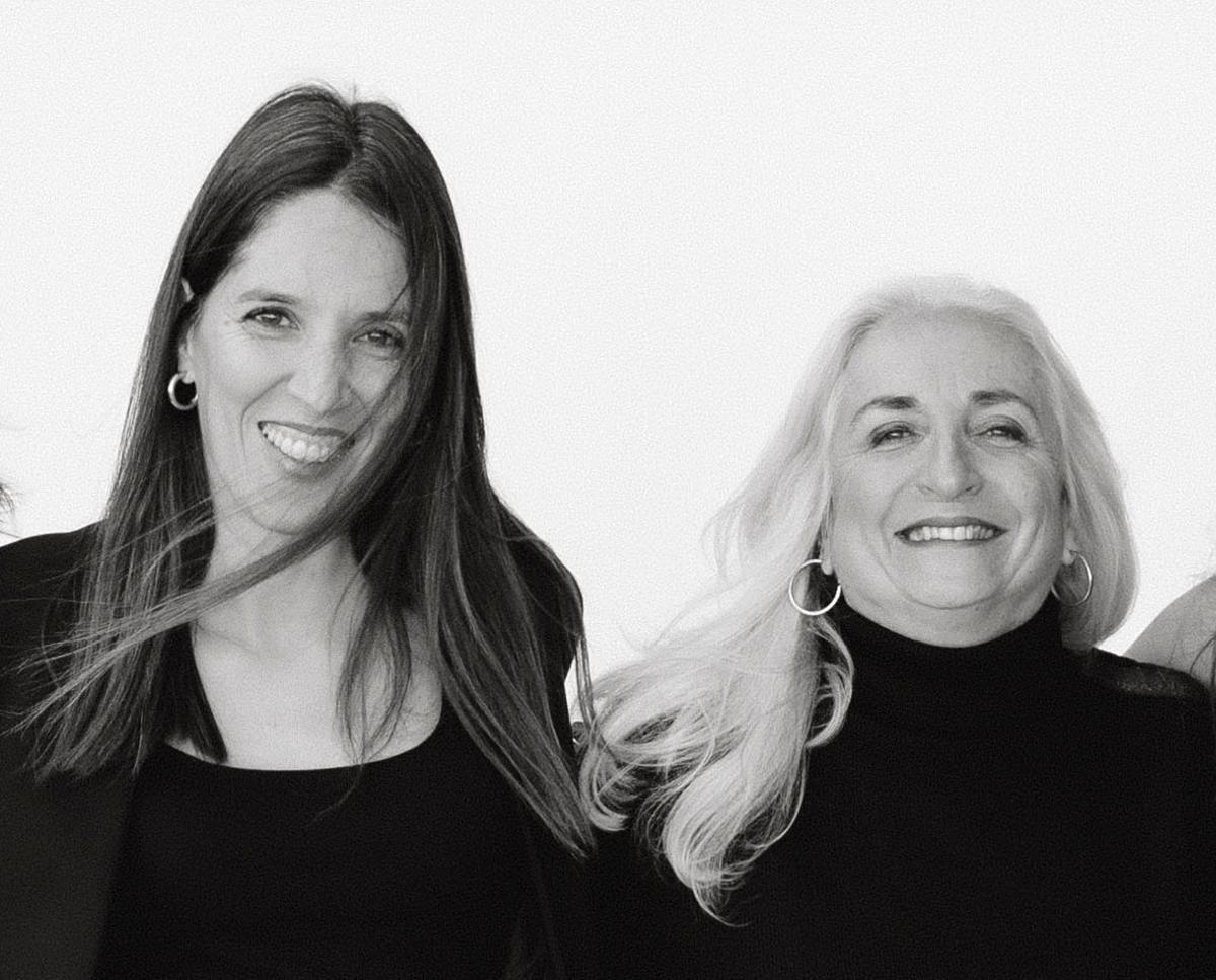 Natalia Yurena Rodríguez (izq.) y Carmen Lilian Sosa, coescritoras de 'Krakatoa'.