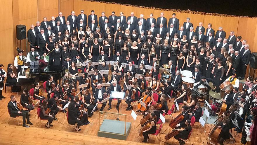 65 Concierto de Navidad Coral Casablanca y Orquesta de Vigo