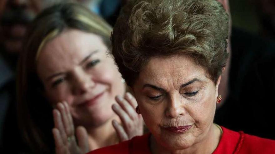 Rousseff, ayer en su última comparecencia ante el Senado. // Efe