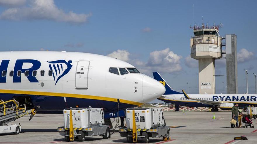 Avions de Ryanair a l&#039;aeroport de Girona