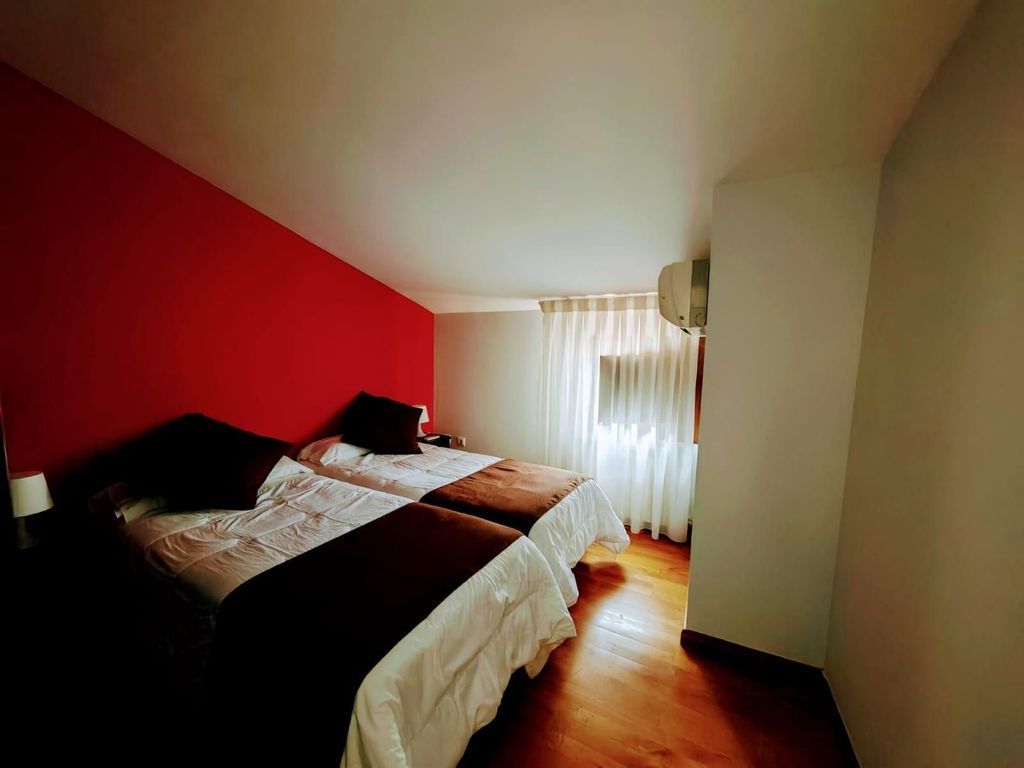 En imágenes | Hotel en venta Calatayud