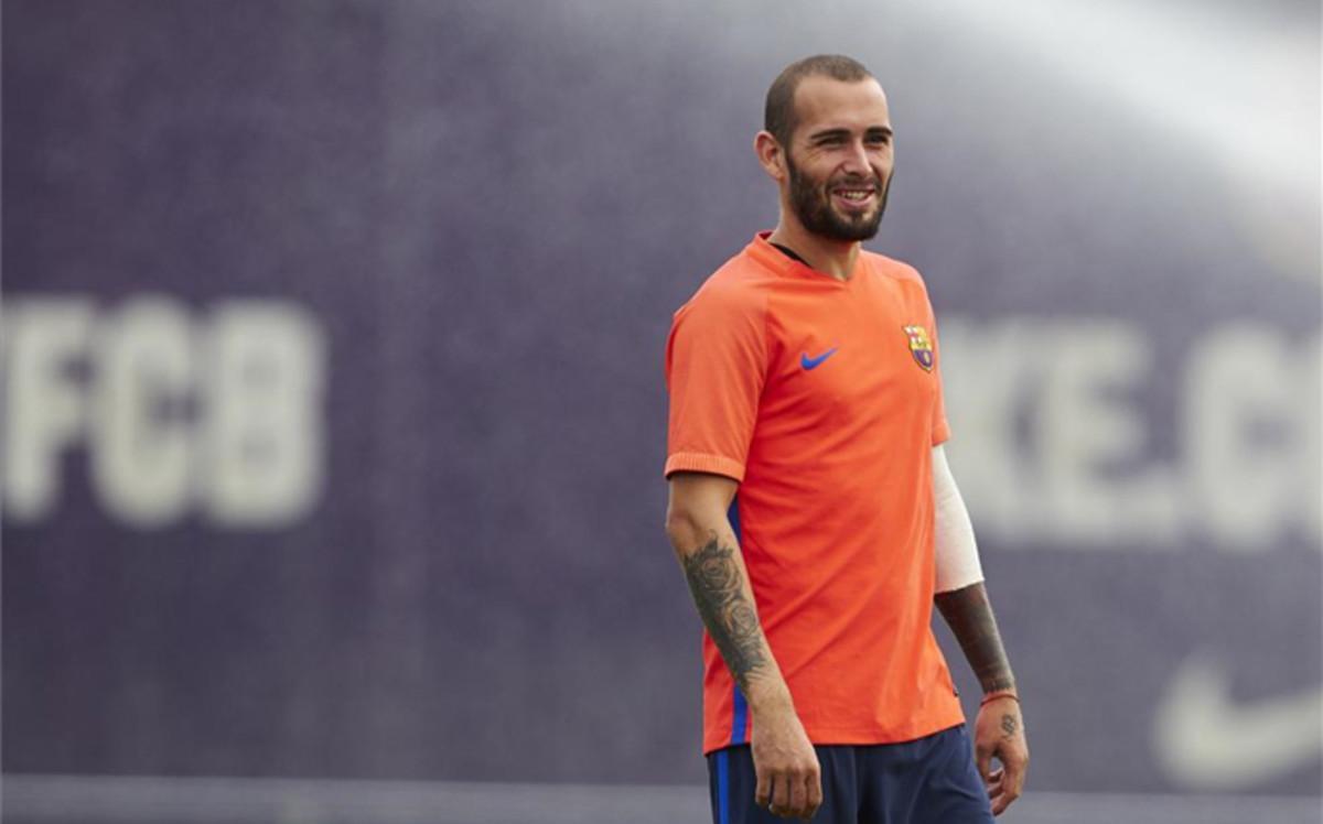 Aleix Vidal desmiente haber contactado con el Sevilla