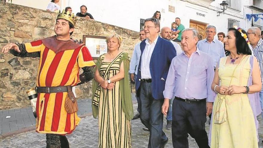 Puig visita el mercado medieval de jérica