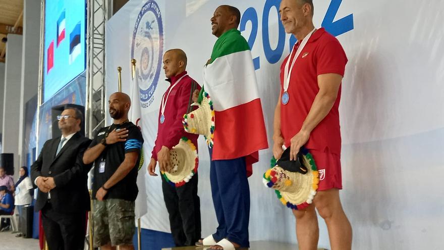 César Moreno se proclama campeón del Mundo de buceo en Marruecos
