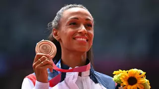 Ana Peleteiro asegura que le hablará "exclusivamente en castellano" a su futuro hijo