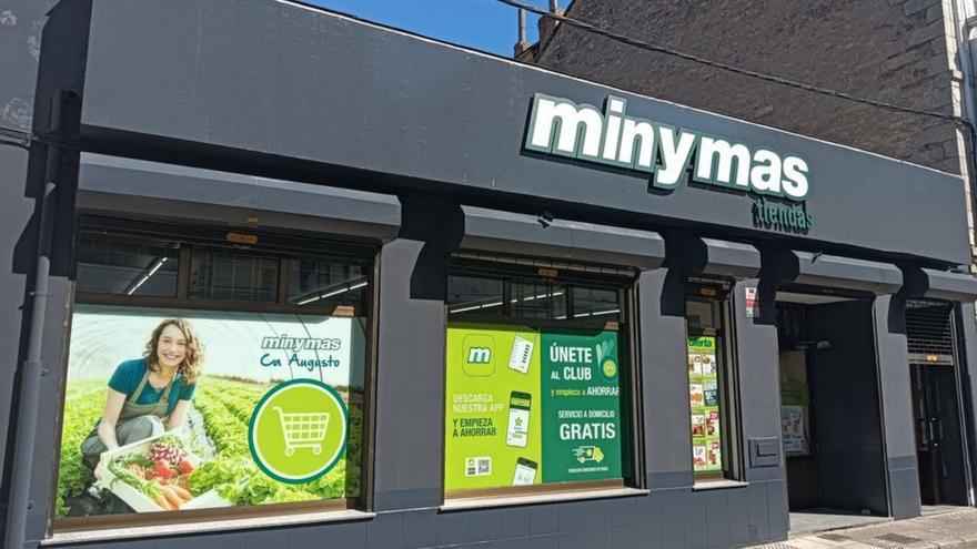 El nuevo espacio comercial de Boal: un minymas moderno, eficiente y adaptado a las necesidades de la vida rural