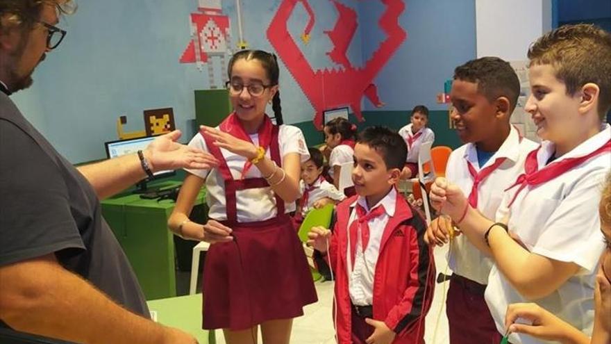 Xtrene exporta la cultura ‘maker’ a alumnos y docentes de Cuba
