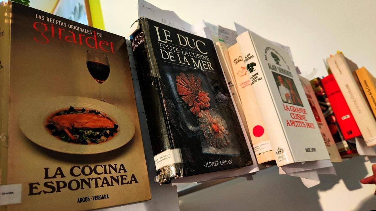 Libros de cocina francesa con los que estudia Ferran Adrià.