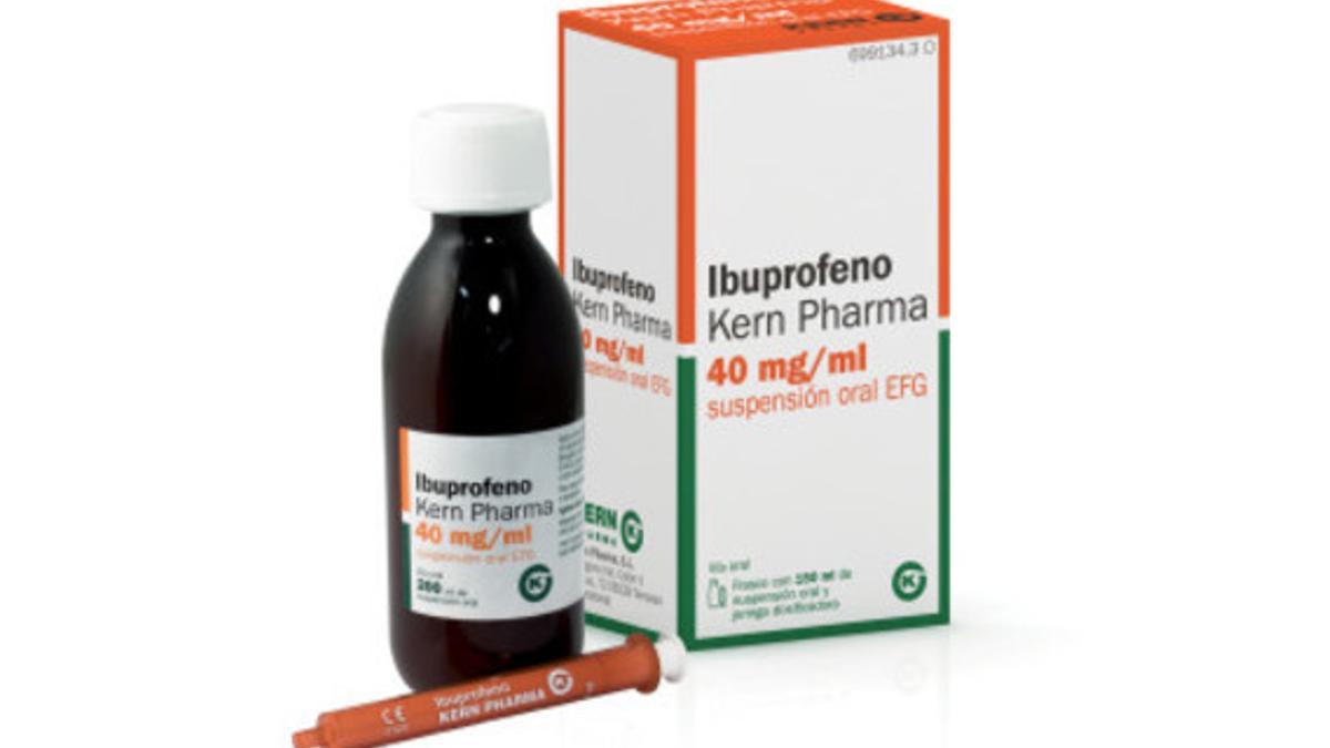 Ibuprofeno Kern Pharma de 40mg/ml en frasco de 150 ml.