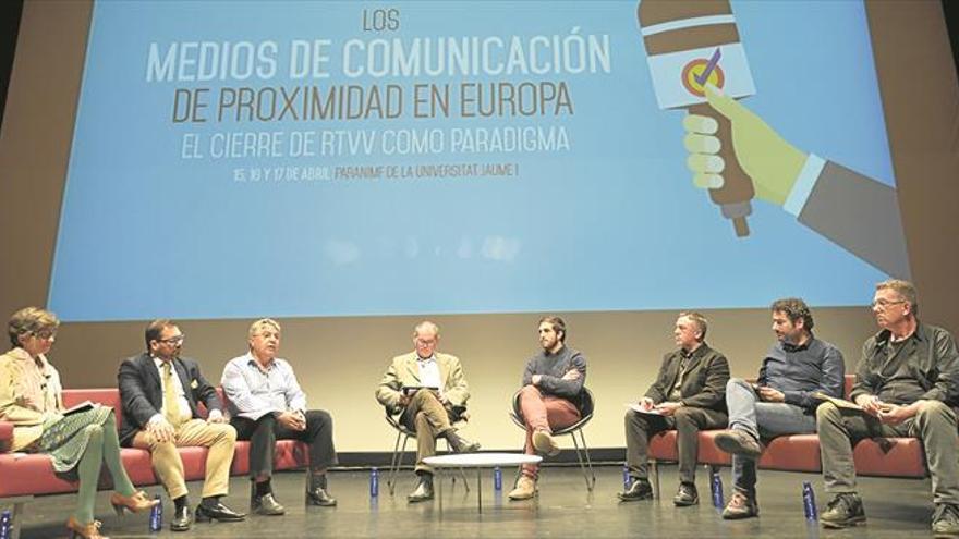 El ComLoc analiza el transmedia y el futuro del audiovisual valenciano
