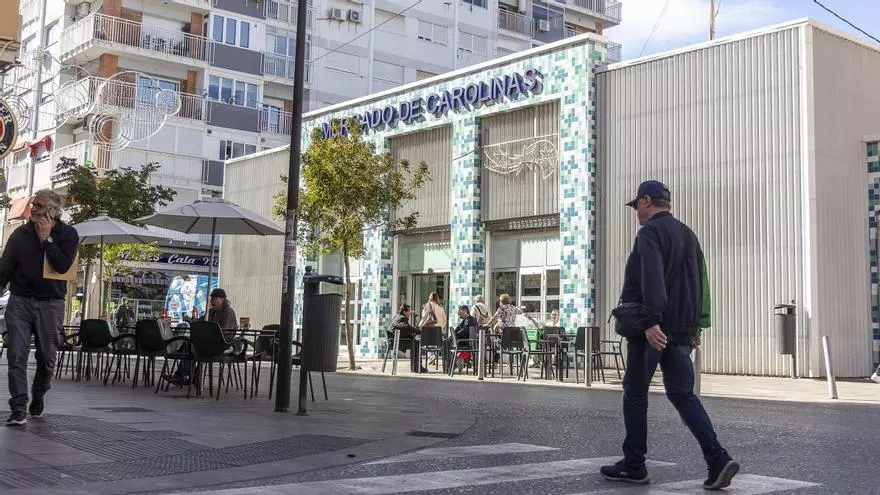 San Mateo, la calle que rebosa dinamismo entre comercios de siempre y nuevos acentos