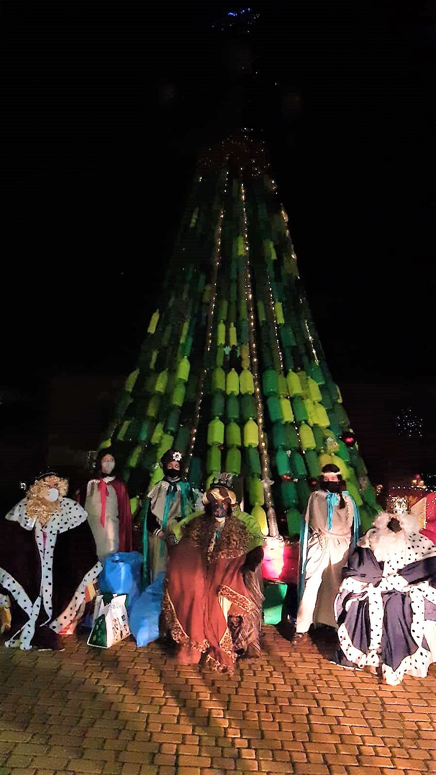 GALERÍA| La magia de los Reyes Magos llega a El Piñero