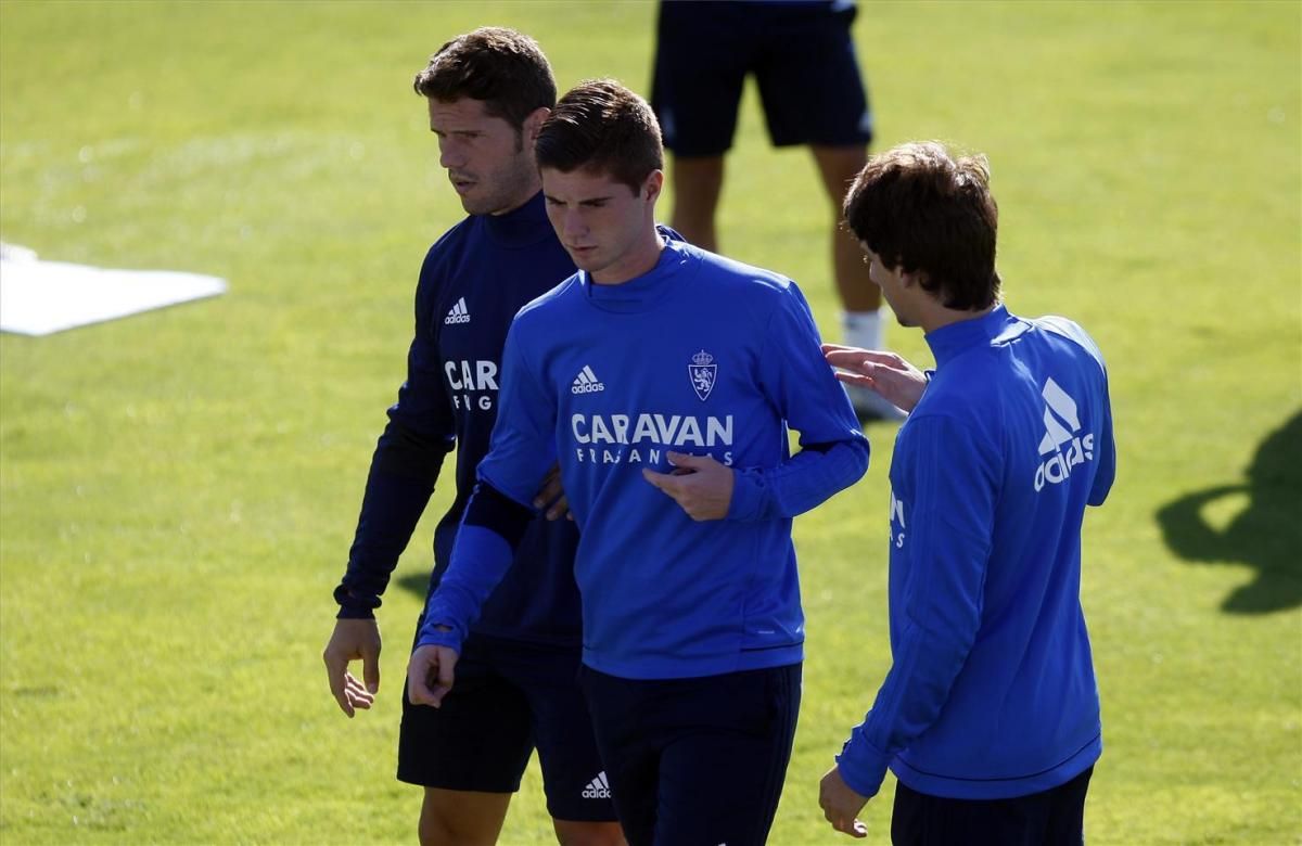 Sesión de entrenamiento en La Romareda