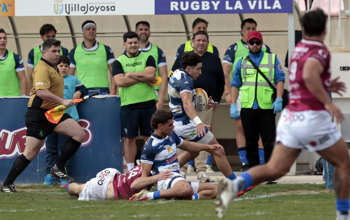 Derrota del Huesitos La Vila ante el Complutense Cisneros