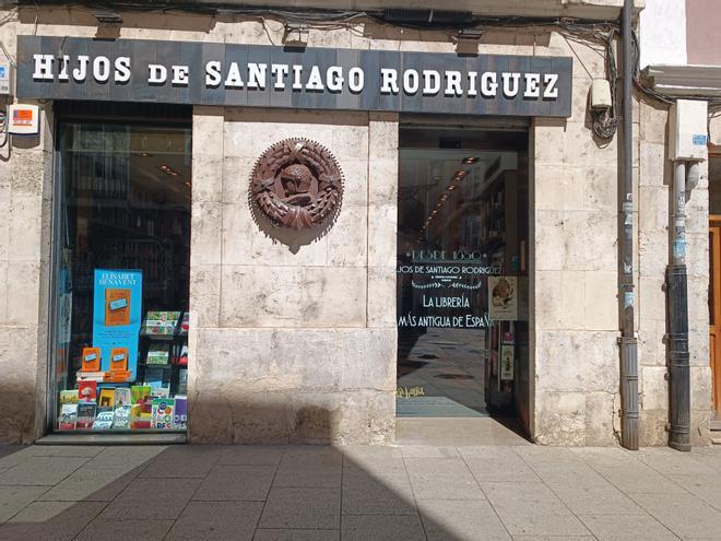 Actual fachada de la librería 'Hijos de Santiago Rodríguez'