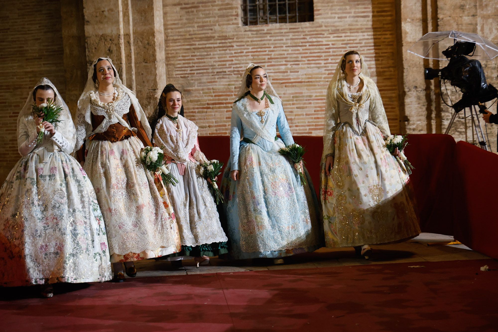 Todas las fotos de la Ofrenda del 17 de marzo por la calle de la Paz de 21:00 a 22:00 horas