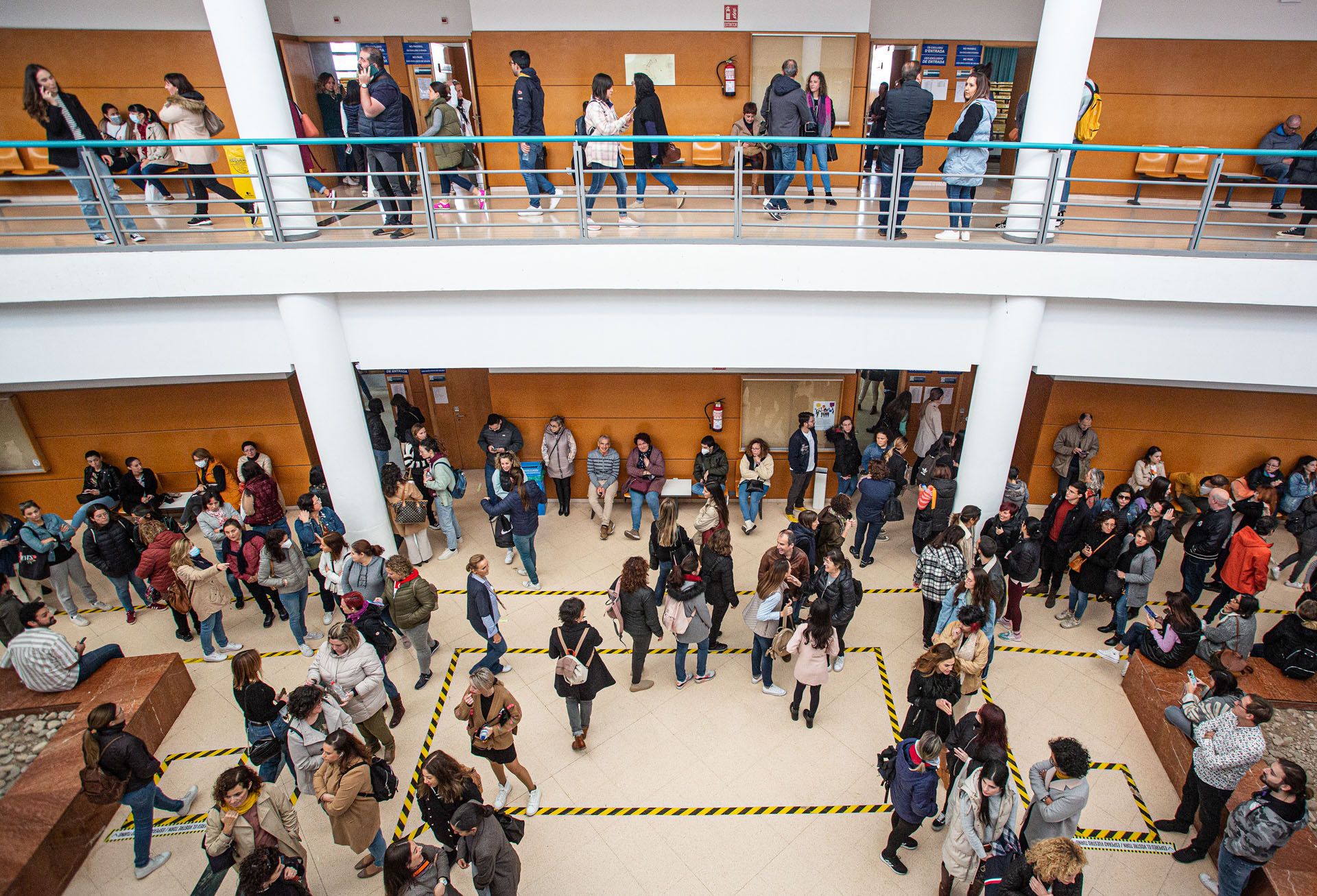 24.000 opositores para 3.817 plazas de Enfermería