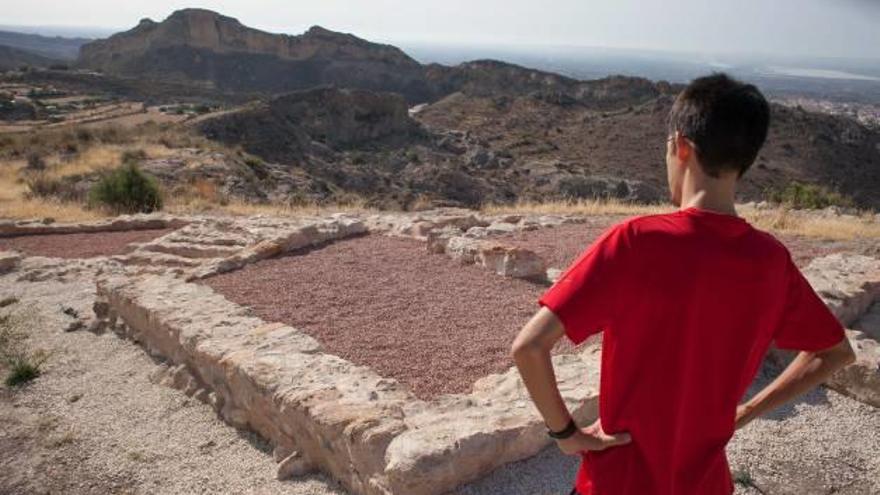 Las excavaciones del yacimiento arqueológico de Peña Negra, ubicado en Crevillent, comenzarán durante el próximo mes.