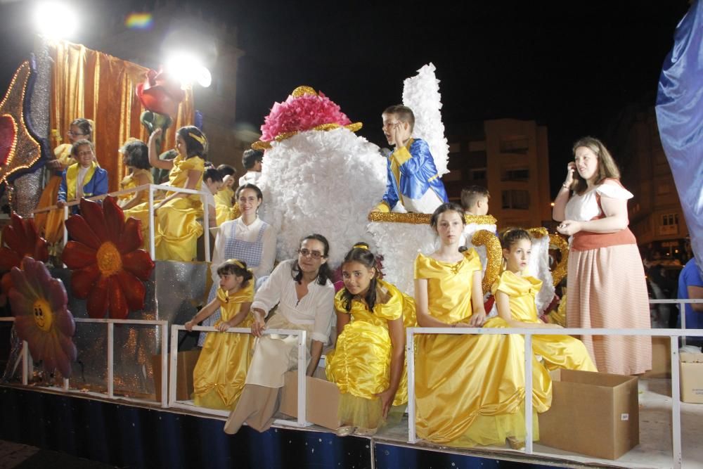 Vuelve la Batalla de las Flores de Marín