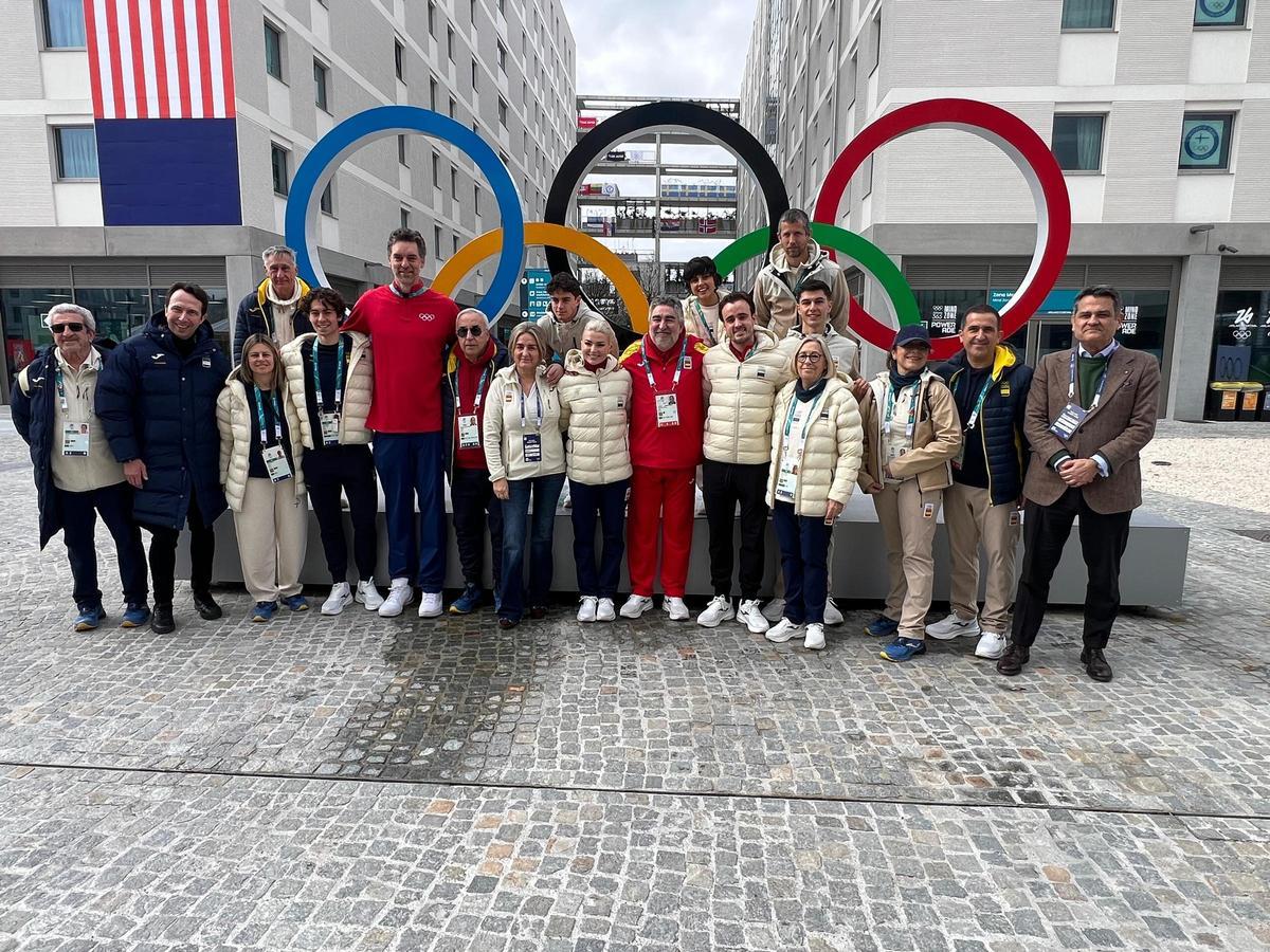 Visita de la ministra de Educación, Formación Profesional y Deportes, Milagros Tolón, a los deportistas españoles en la Villa Olímpica de Milán