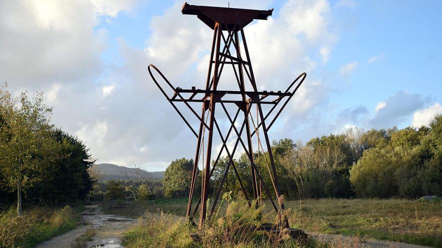 Una de las torres que siguen en pie.