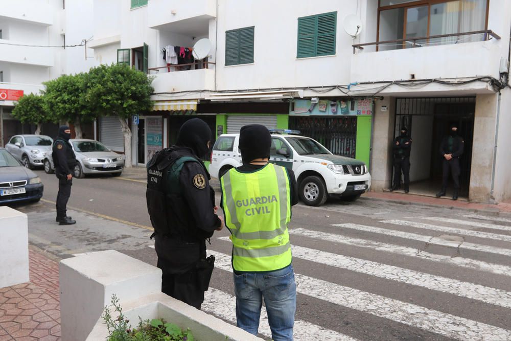 Operación antiyihadista en Sant Antoni.