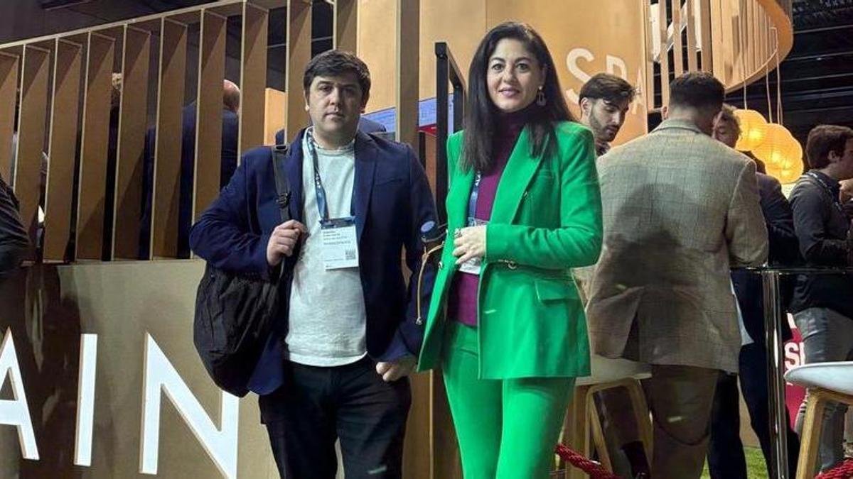 Luz María Hernández, junto a Alejandro Cristo García, impulsores de la iniciativa.