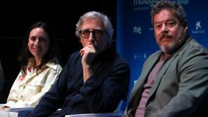 David Trueba junto a los actores de El hombre bueno en el Festival de Màlaga