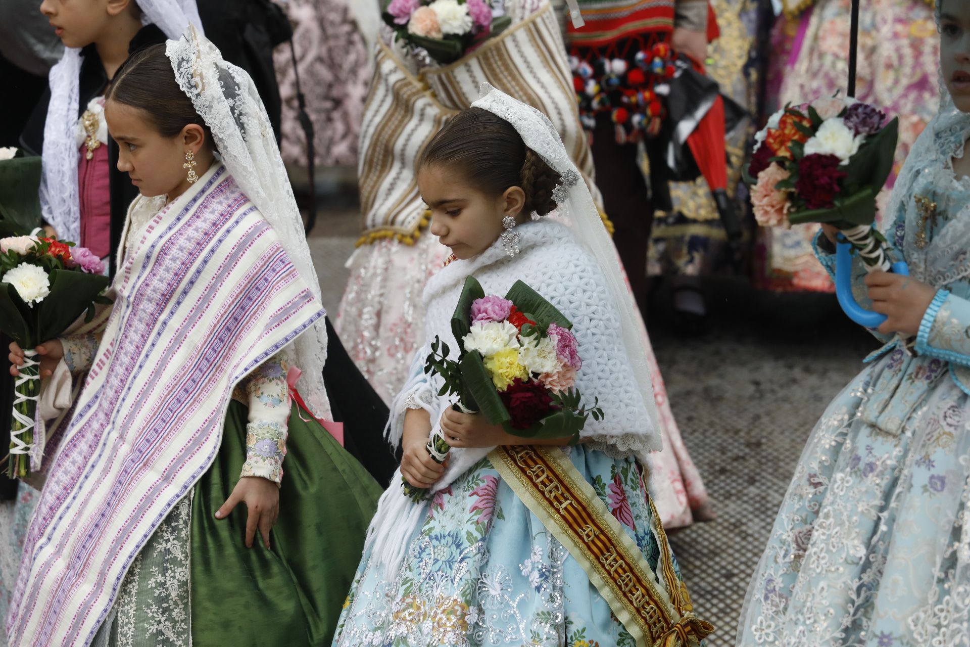 Búscate en el primer día de Ofrenda por la calle Quart (entre las 15.30 y las 17.00 horas)